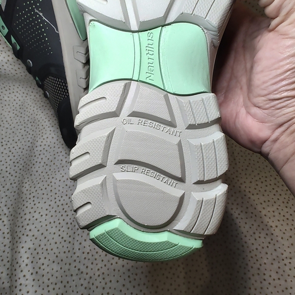 Nautilus Women's Zephyr Safety Toe Athletic Safety Shoes N1355 Gray/Mint Sz 11W - Picture 13 of 13